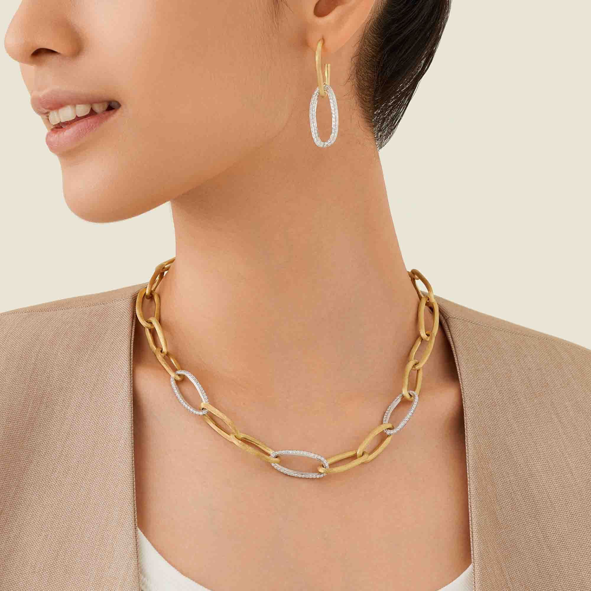 Gold chain diamond necklace online